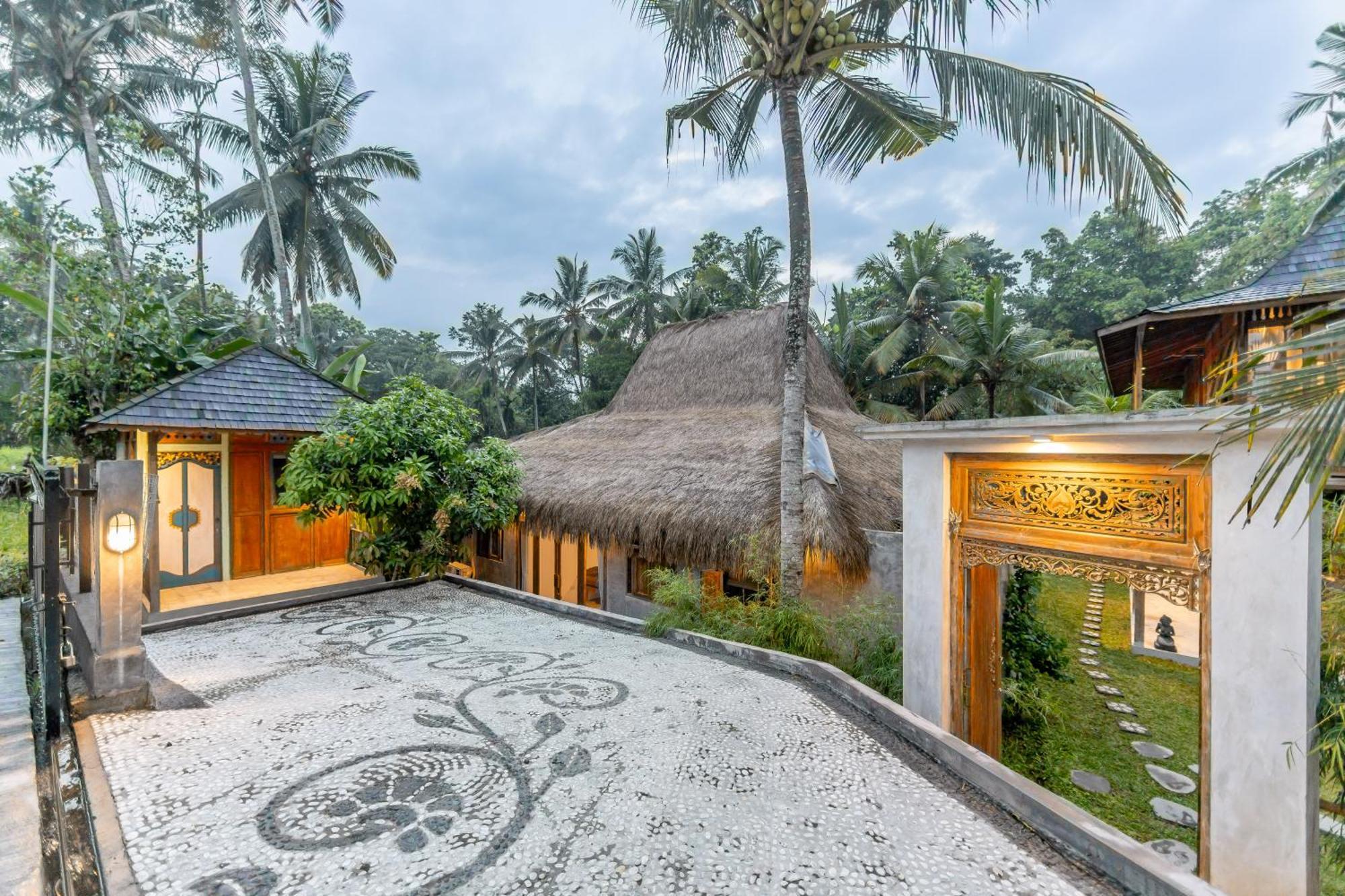 Rumah Guci Ubud Exteriör bild